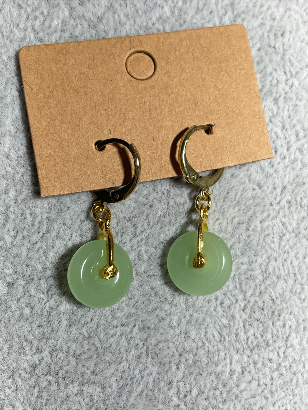 Oriental Style Green Jade Color Glass Disc Gold Tone Pierced Earrings NEW